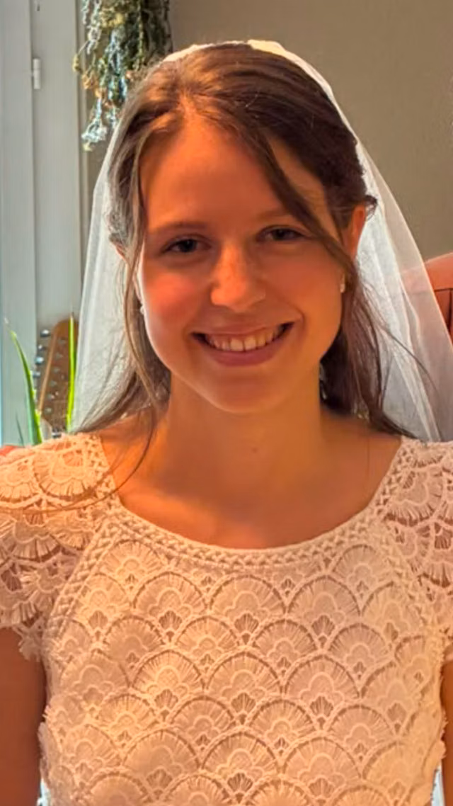 Foto um 13:04 öffnen